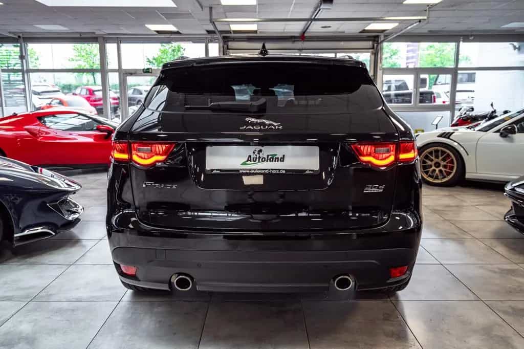 Jaguar F-Pace F-PACE R-Sport AWD 03/2017-photo-5