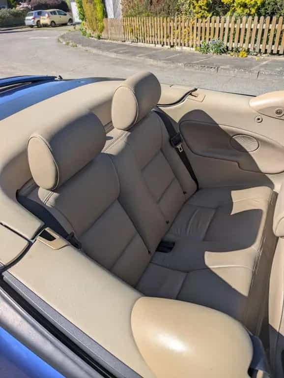 Saab 9-3 2.0t Cabriolet SE RHD 10/2002-photo-10