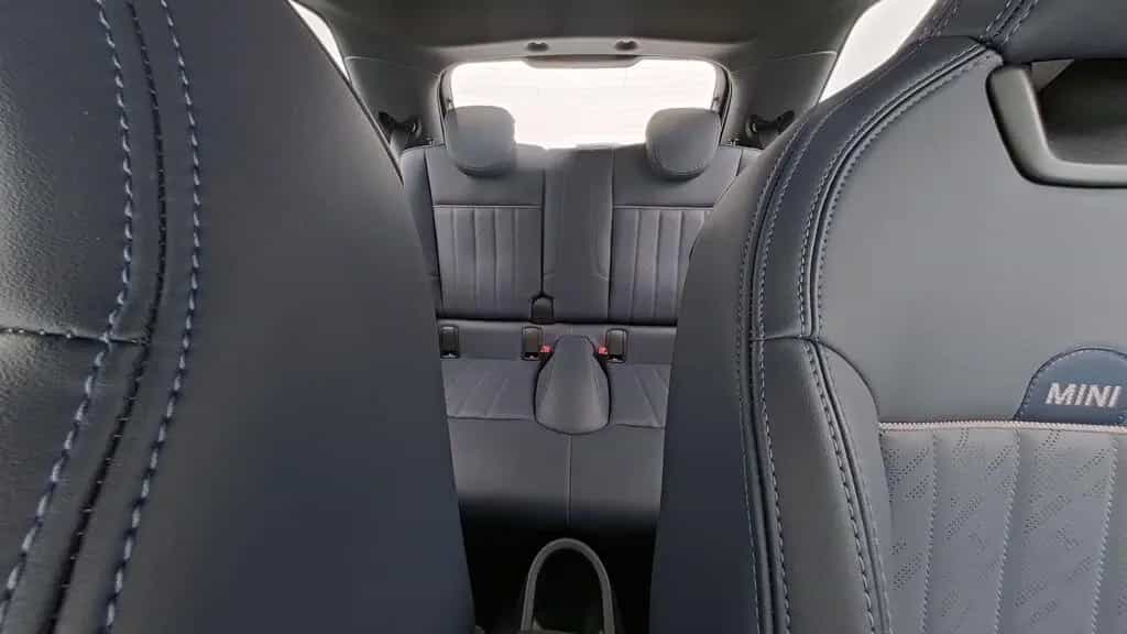 MINI Cooper C 12/2024-photo-13