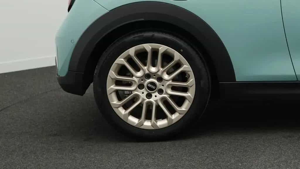 MINI Cooper C 12/2024-photo-15