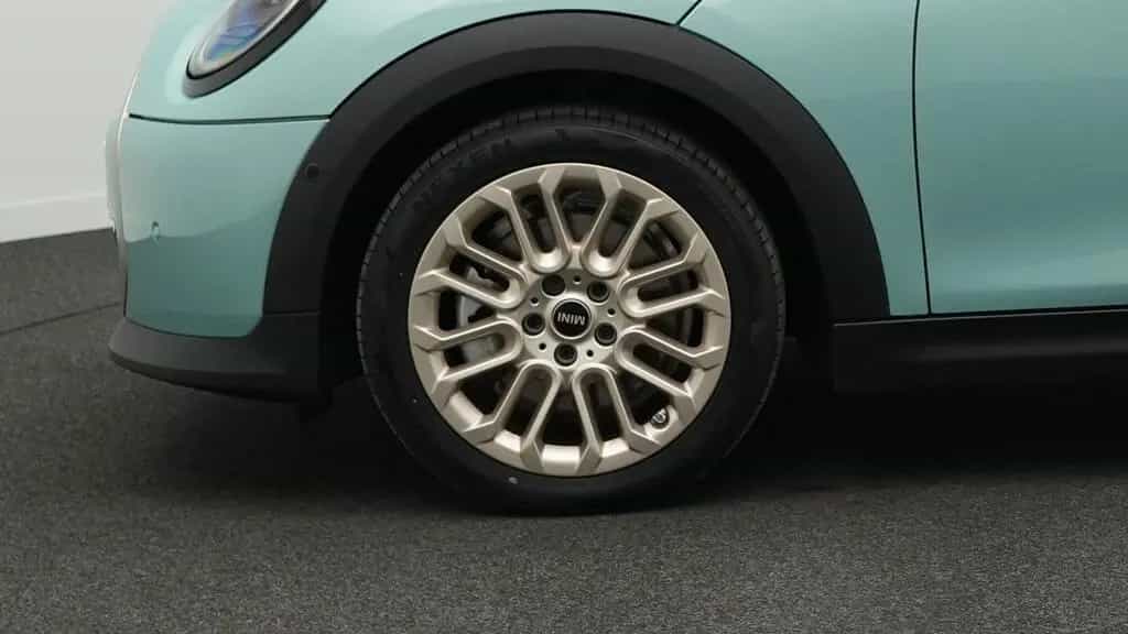 MINI Cooper C 12/2024-photo-17