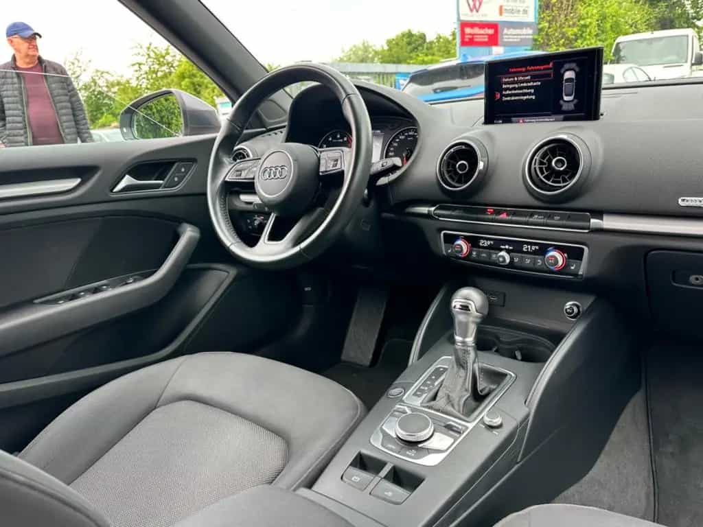 Audi A3 Cabriolet 35 TFSI Aut. *Bi-Xenon *Gepflegt * 06/2020-photo-5