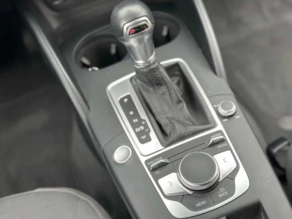 Audi A3 Cabriolet 35 TFSI Aut. *Bi-Xenon *Gepflegt * 06/2020-photo-8