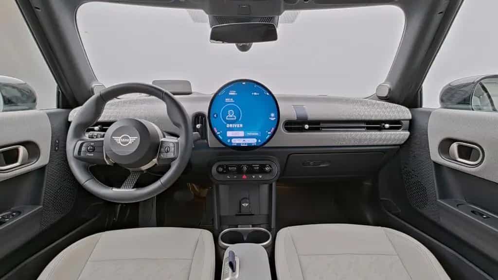 MINI Cooper Cabrio Cooper C Cabrio 03/2025-photo-11