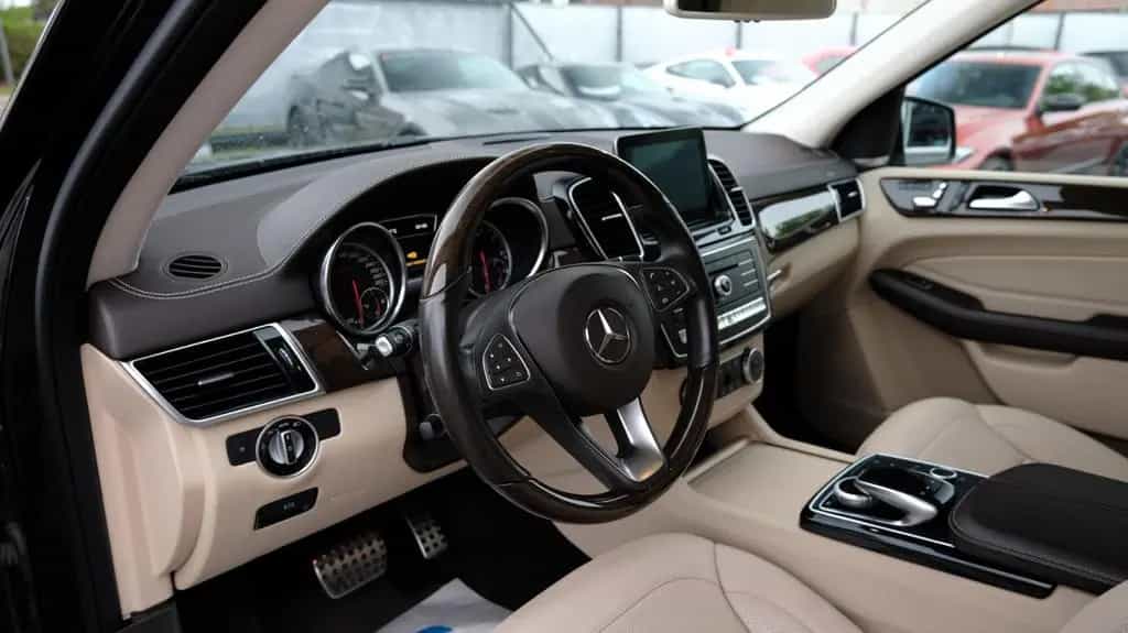 Mercedes-Benz GLE-Class Mercedes-AMG GLE 43 4MATIC 11/2018-photo-6