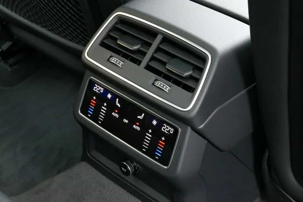 Audi A6 quattro Pano Leder Virtual Kamera AHK 8-fach 03/2023-photo-18