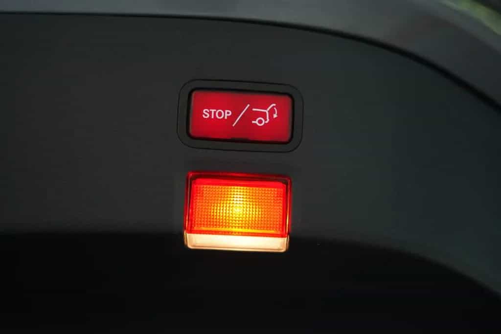 Mercedes-Benz CLA 200 Shooting Brake 2.H *Pano *H&K*Memory*ACC 06/2015-photo-23