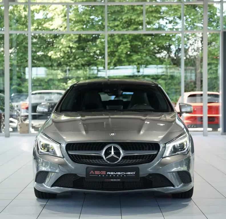 Mercedes-Benz CLA 200 Shooting Brake 2.H *Pano *H&K*Memory*ACC 06/2015-photo-8