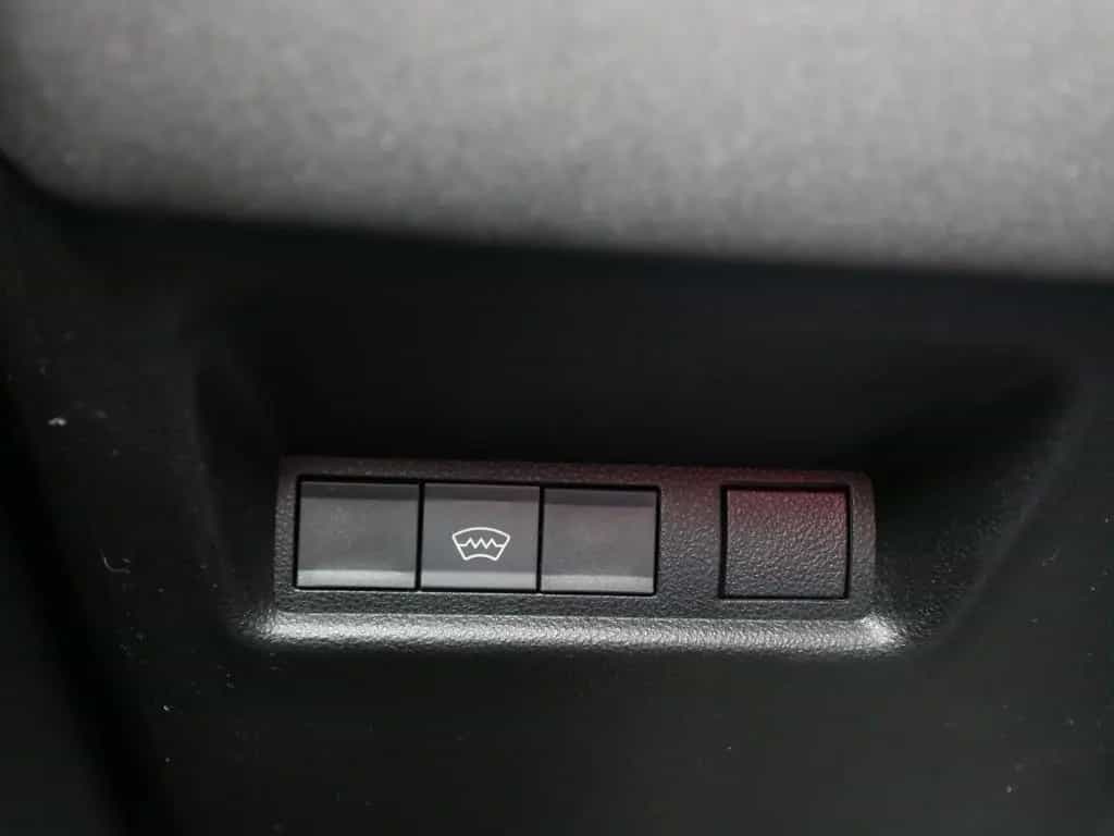 Alfa Romeo Junior IBRIDA SPECIALE 1.2 VGT 145PS DCT6 SCHIEB 11/2025-photo-26