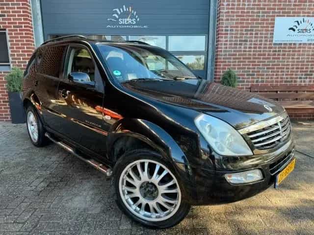 Ssangyong REXTON RX 270 Xdi AUTOM 4WD,LKW ZULASSUNG 01/2005-photo-3