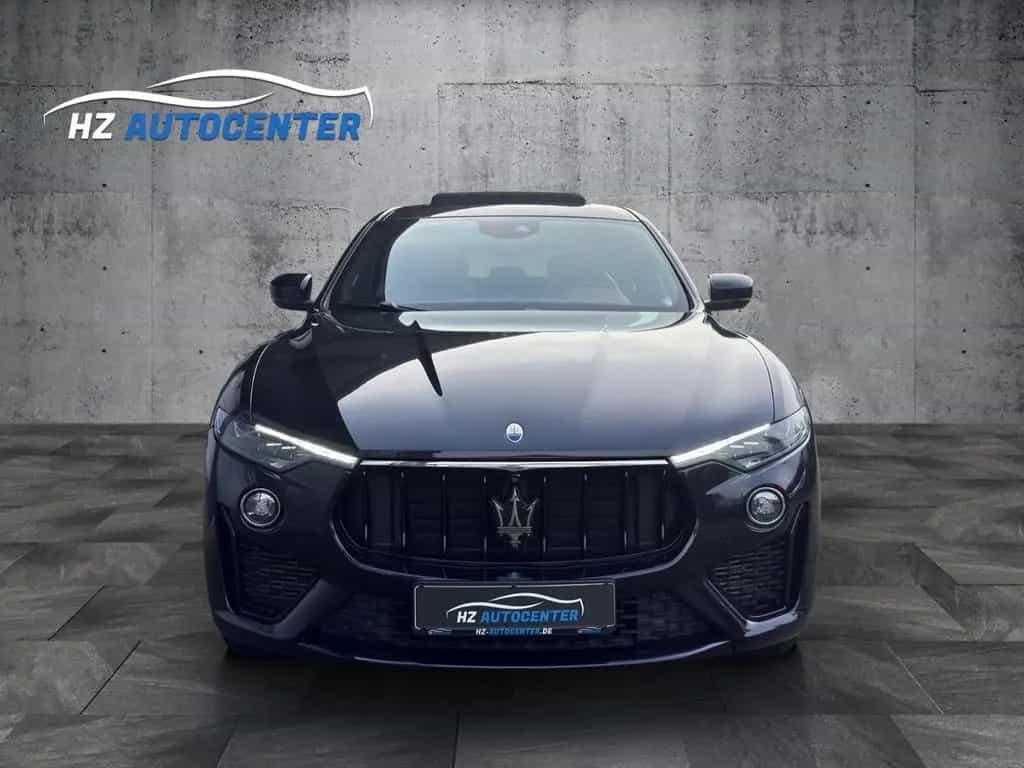 Maserati Levante GranSport S Q4*PANO*LED*SOFT*B&W*360° 07/2020-photo-1