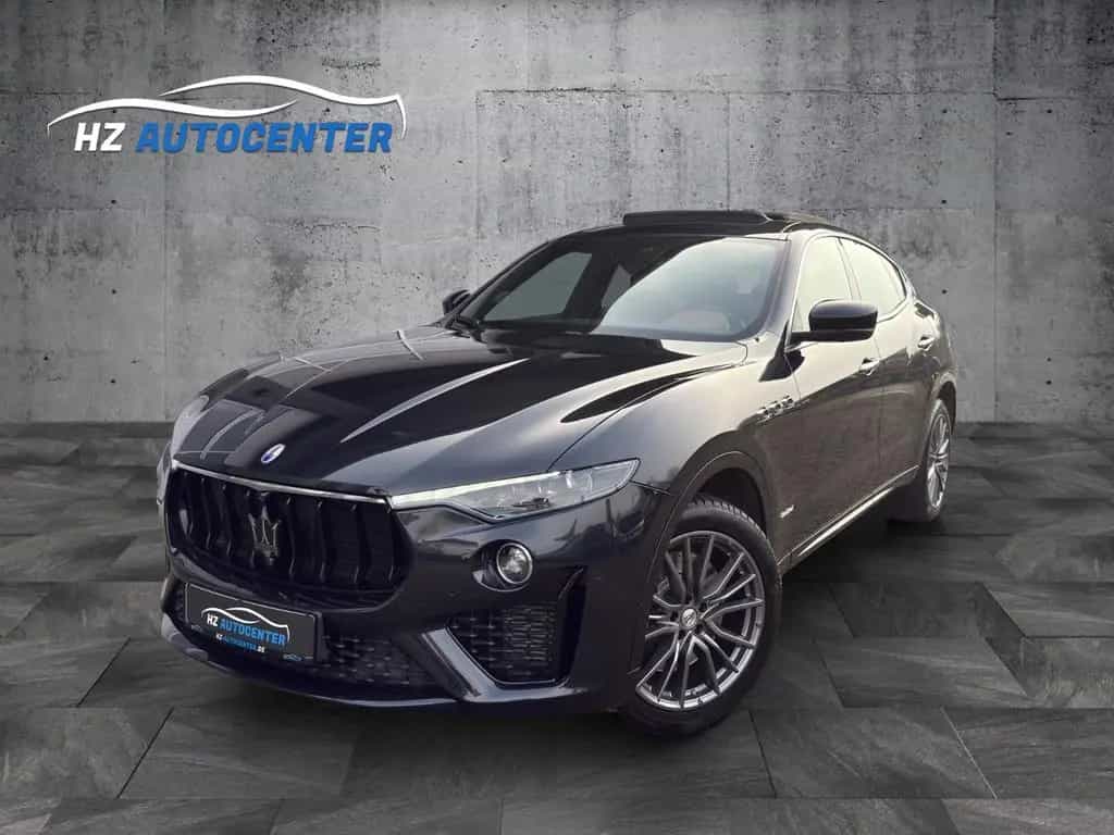 Maserati Levante GranSport S Q4*PANO*LED*SOFT*B&W*360° 07/2020-photo-2