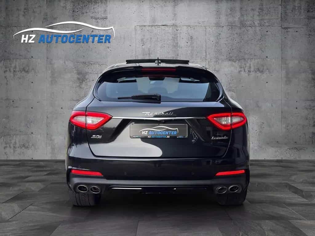 Maserati Levante GranSport S Q4*PANO*LED*SOFT*B&W*360° 07/2020-photo-5