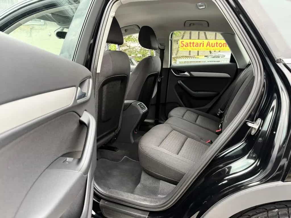 Audi Q3 2.0 TFSI quattro Unfallfrei 1. Hand *Xenon* 03/2012-photo-28