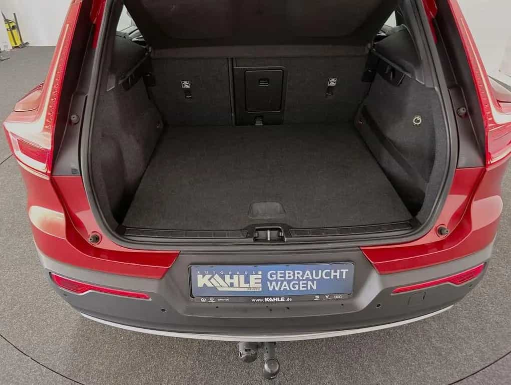 Volvo XC40 Momentum LED Klimaaut. Leder PDC Sound 07/2019-photo-16