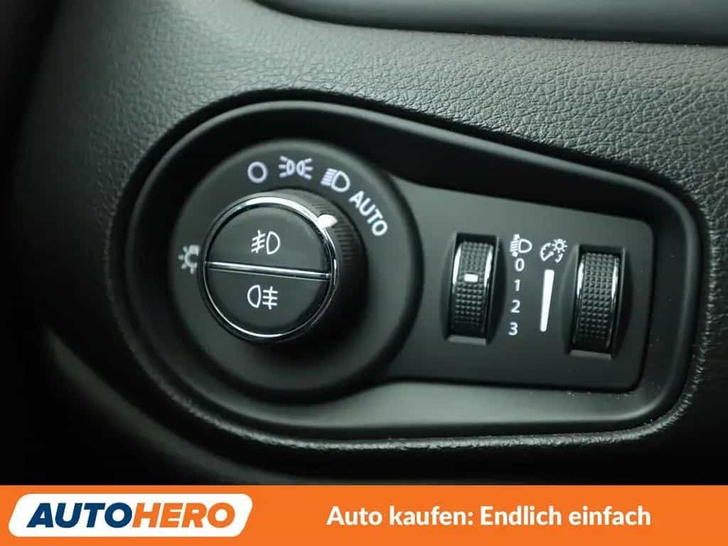 Jeep Renegade 1.3 TGDi Limited 4x4 Aut*NAVI*ACC*CAM* 11/2019-photo-30