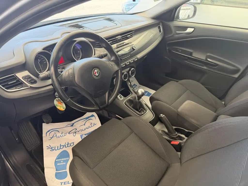 Alfa Romeo Giulietta 1.6 diesel 2013 05/2013-photo-12