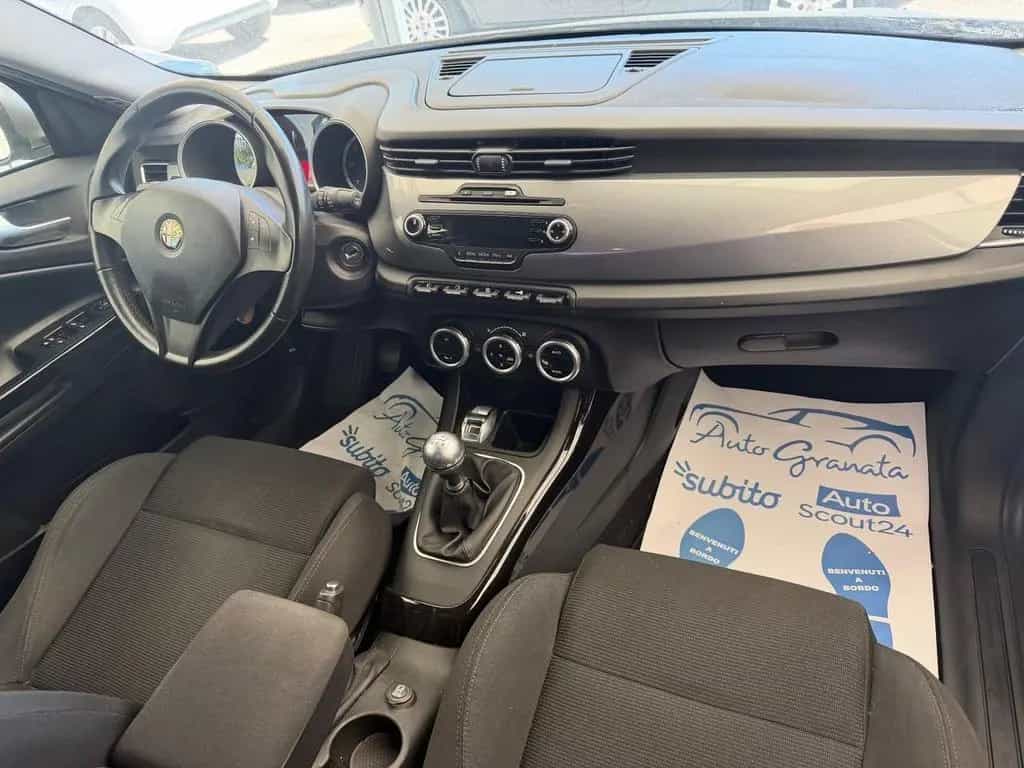 Alfa Romeo Giulietta 1.6 diesel 2013 05/2013-photo-7