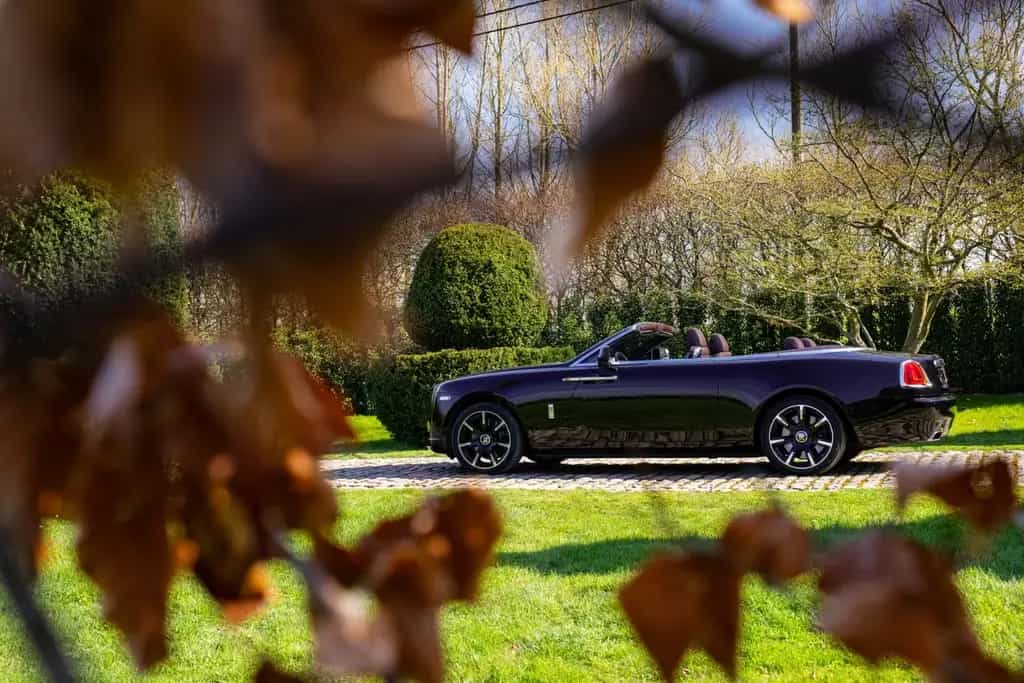 Rolls-Royce Dawn 03/2017-photo-0