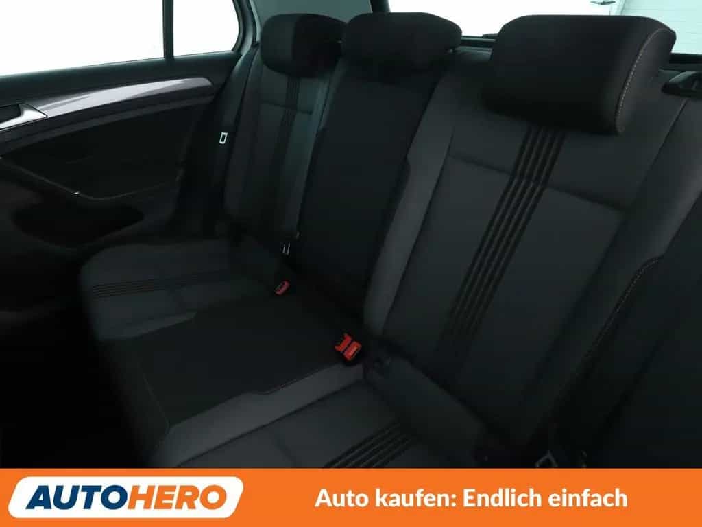 Volkswagen Golf VII 1.4 TSI Allstar BMT *NAVI*TEMPO*PDC*SHZ 01/2017-photo-13