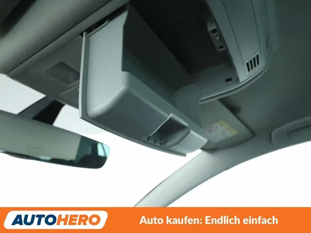 Volkswagen Golf VII 1.4 TSI Allstar BMT *NAVI*TEMPO*PDC*SHZ 01/2017-photo-26