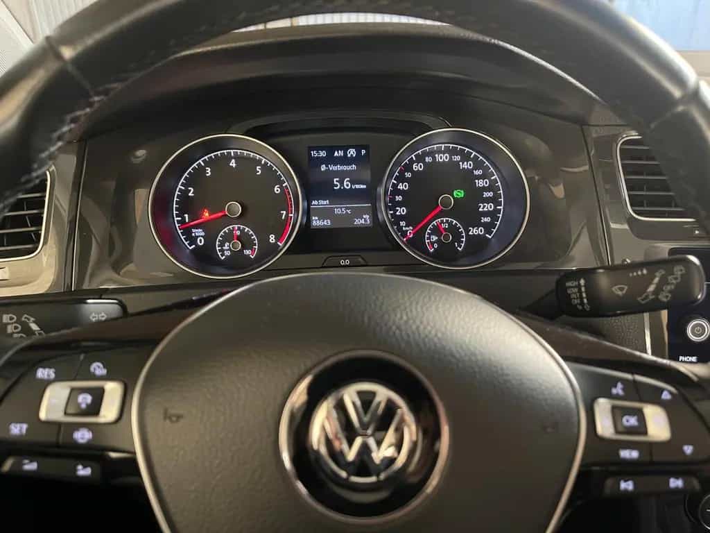 Volkswagen Golf 1.5 TSI ACT OPF DSG BlueMot. Comfortlin... 05/2019-photo-5