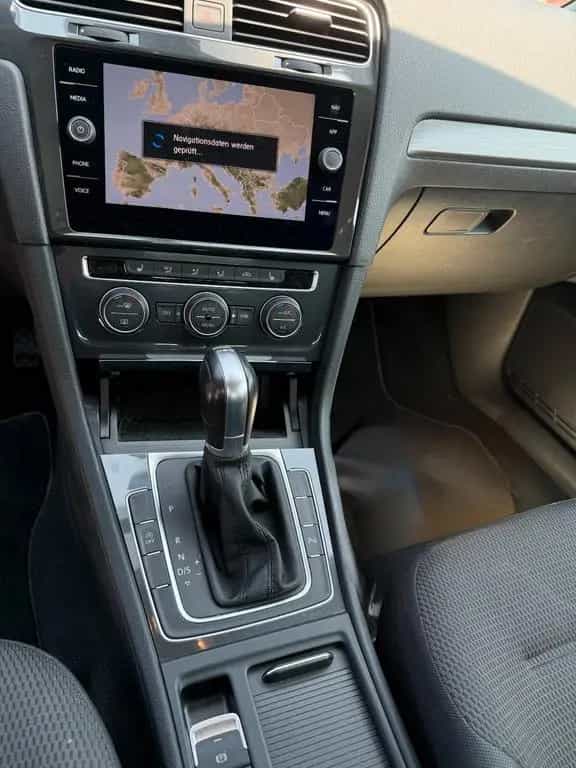 Volkswagen Golf 1.5 TSI ACT OPF DSG BlueMot. Comfortlin... 05/2019-photo-7