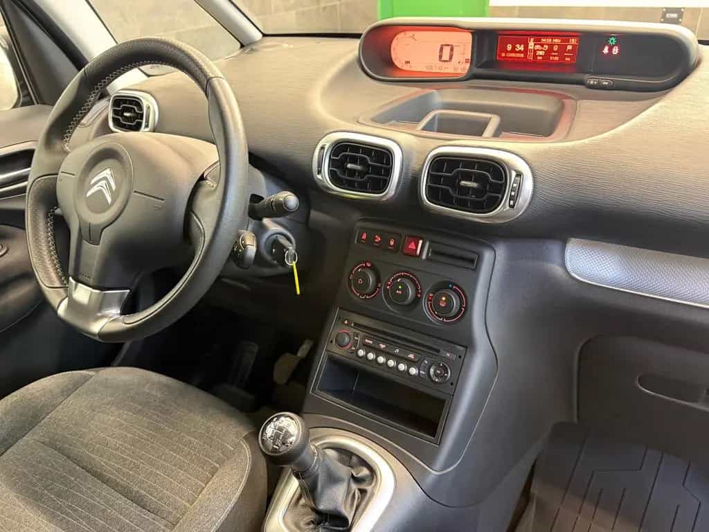 Citroën C3 Picasso "5 JAHRE GARANTIE" Klima PDC Tempom. 04/2017-photo-18