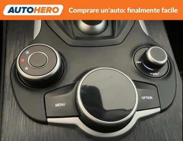Alfa Romeo Stelvio ALFA ROMEO Stelvio 2.2 Turbodiesel 210 CV AT8 Q4 04/2019-photo-14