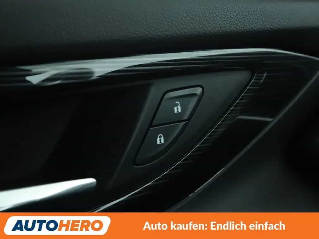 Opel Insignia 1.6 SIDI Turbo INNOVATION Aut.*NAVI*LED 01/2021-photo-24