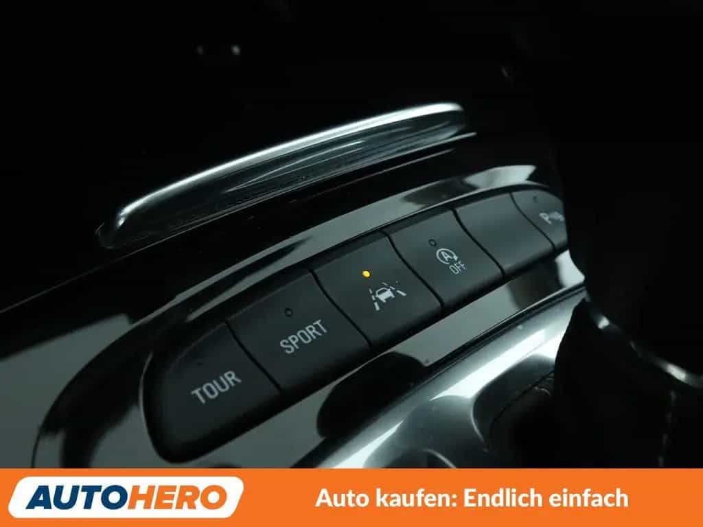 Opel Insignia 1.6 SIDI Turbo INNOVATION Aut.*NAVI*LED 01/2021-photo-25