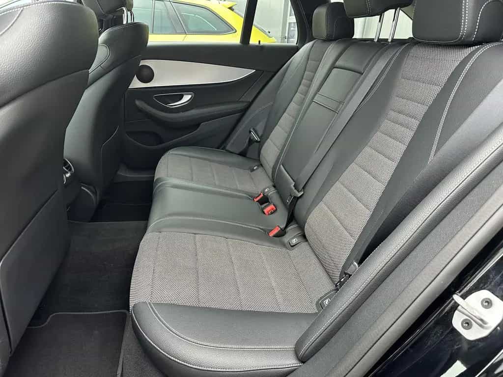 Mercedes-Benz E-Class d T Avantgarde NAV+LED+KAM+SHZ+WIDESCREEN 01/2022-photo-11