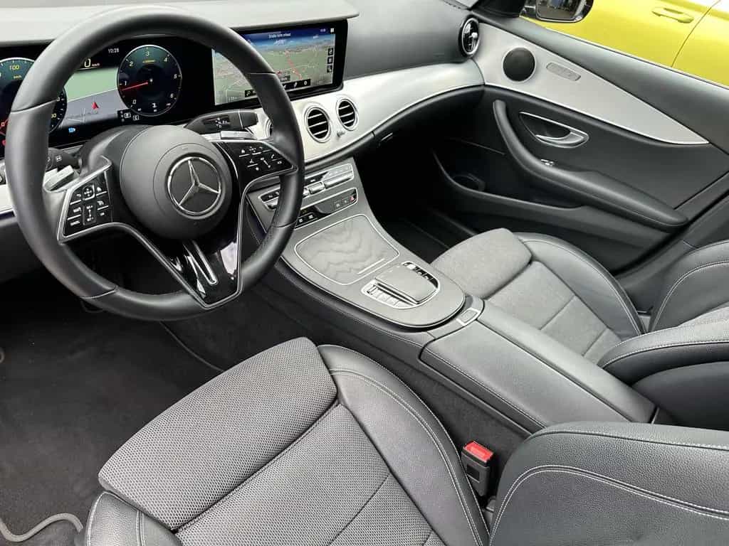 Mercedes-Benz E-Class d T Avantgarde NAV+LED+KAM+SHZ+WIDESCREEN 01/2022-photo-9