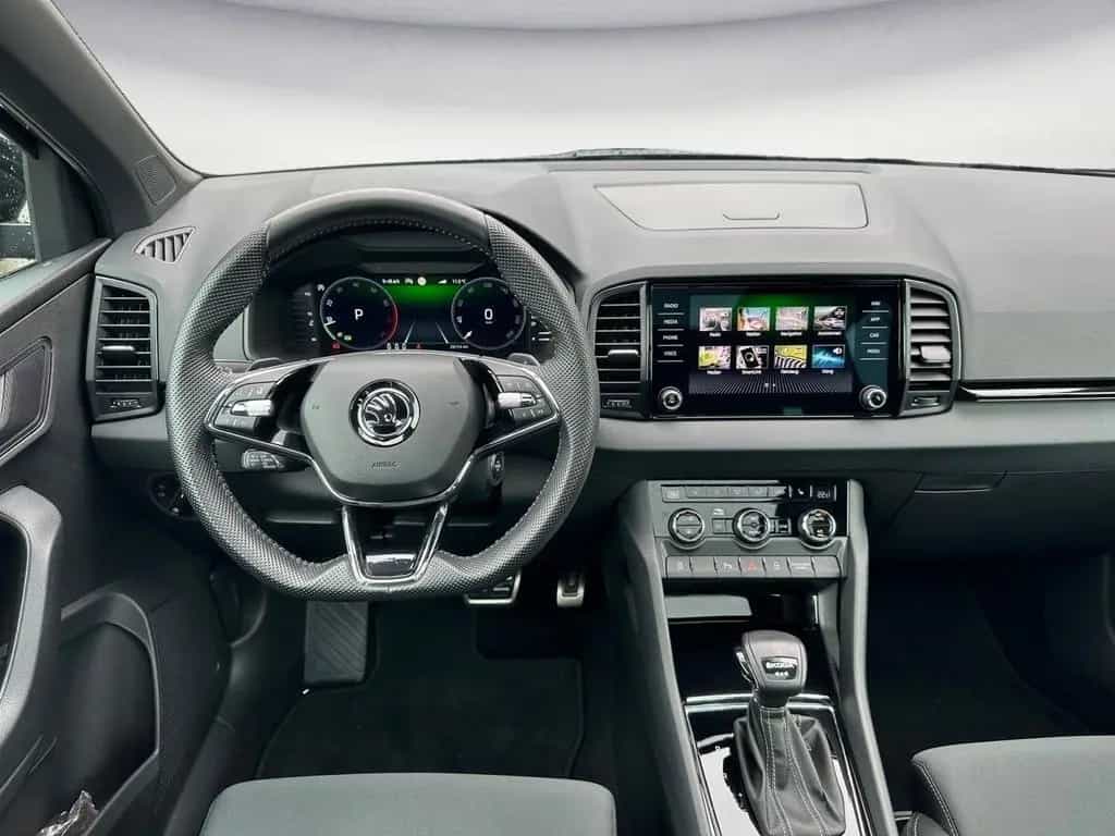 Skoda Karoq Sportline 2,0 TSI DSG Kamera PDC AHK PANO 11/2022-photo-10