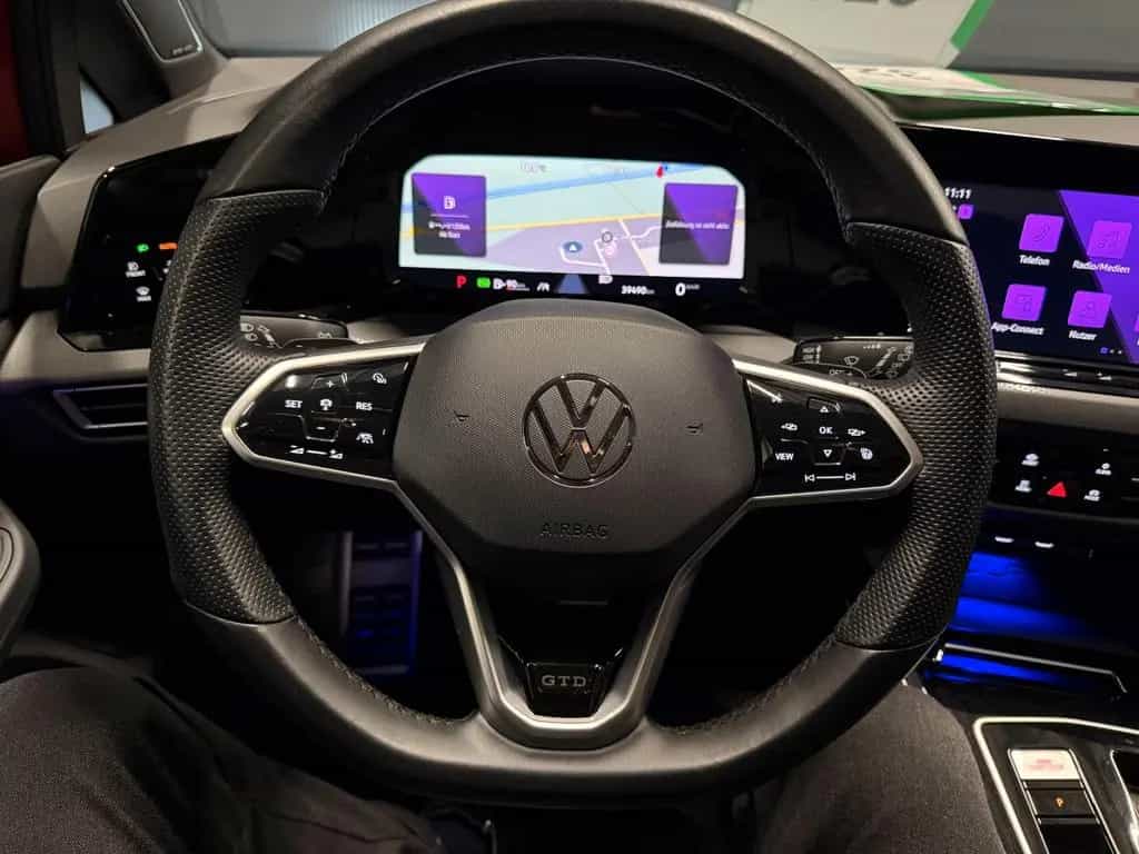Volkswagen Golf GTD Black Style*19Zoll*PANORAMA*H&K*HeadUp* 09/2023-photo-27