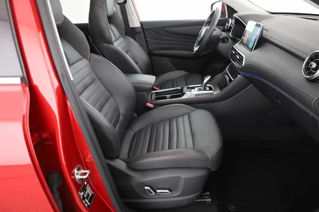 MG HS 1.5 T-GDI Luxury Aut. LED ACC Navi 360° Pano 03/2024-photo-21