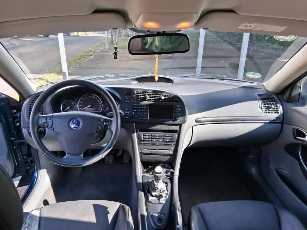 Saab 9-3 YS3F 1,9 TiD 03/2006-photo-5