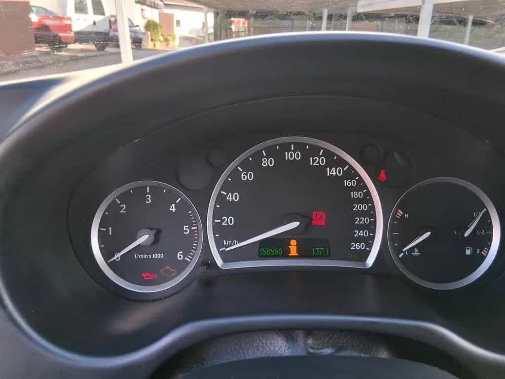 Saab 9-3 YS3F 1,9 TiD 03/2006-photo-8