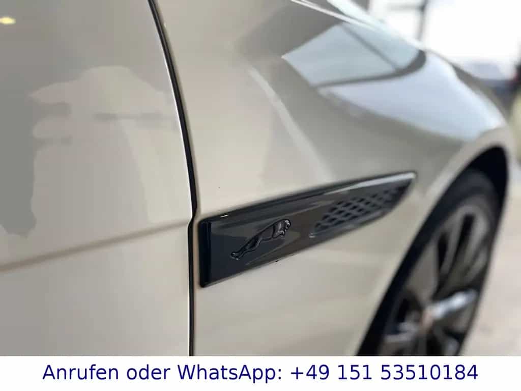 Jaguar XF Sportbrake R-Dynamic Black AWD 05/2023-photo-28