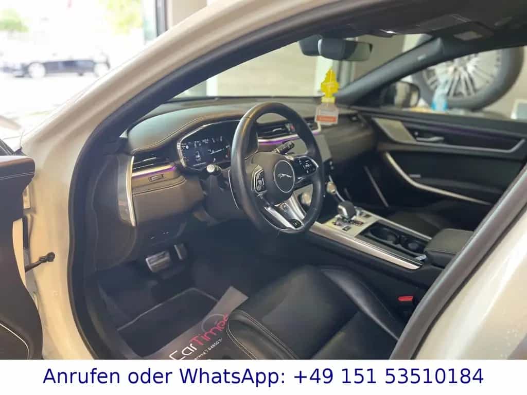 Jaguar XF Sportbrake R-Dynamic Black AWD 05/2023-photo-9