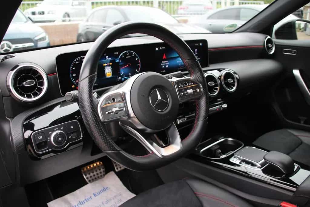 Mercedes-Benz A 200 AMG-Line LED/Night-Paket/Spur./MBUX/Kamera 09/2019-photo-11