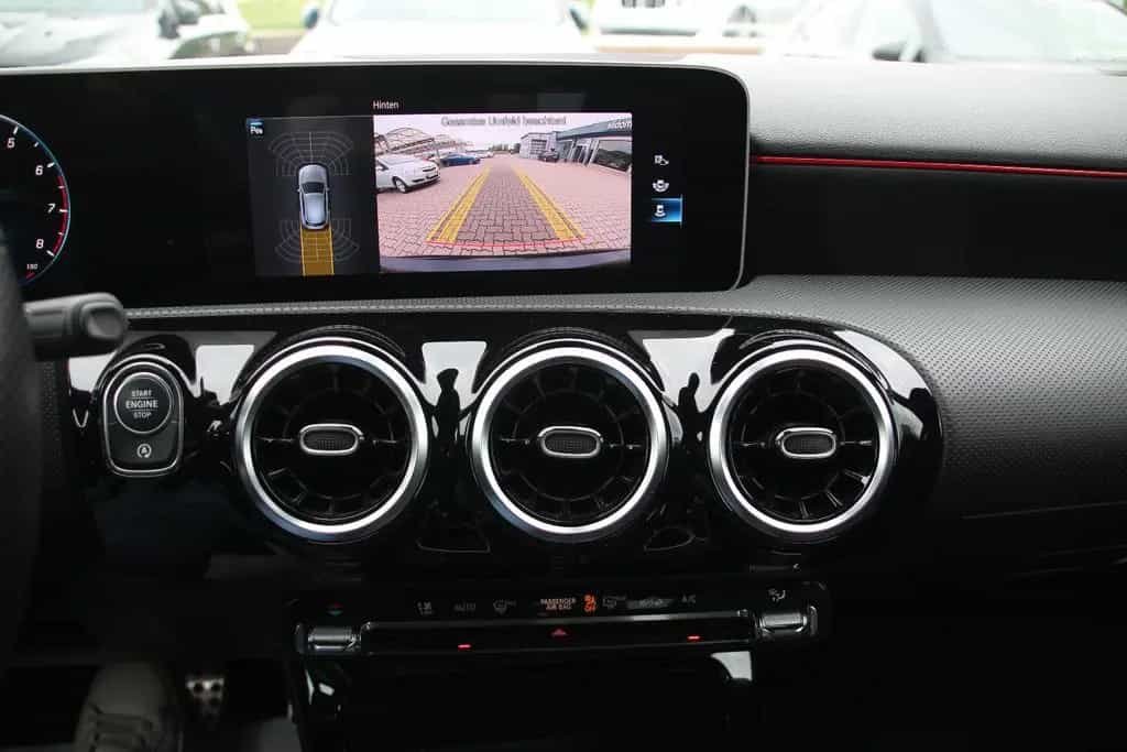 Mercedes-Benz A 200 AMG-Line LED/Night-Paket/Spur./MBUX/Kamera 09/2019-photo-19