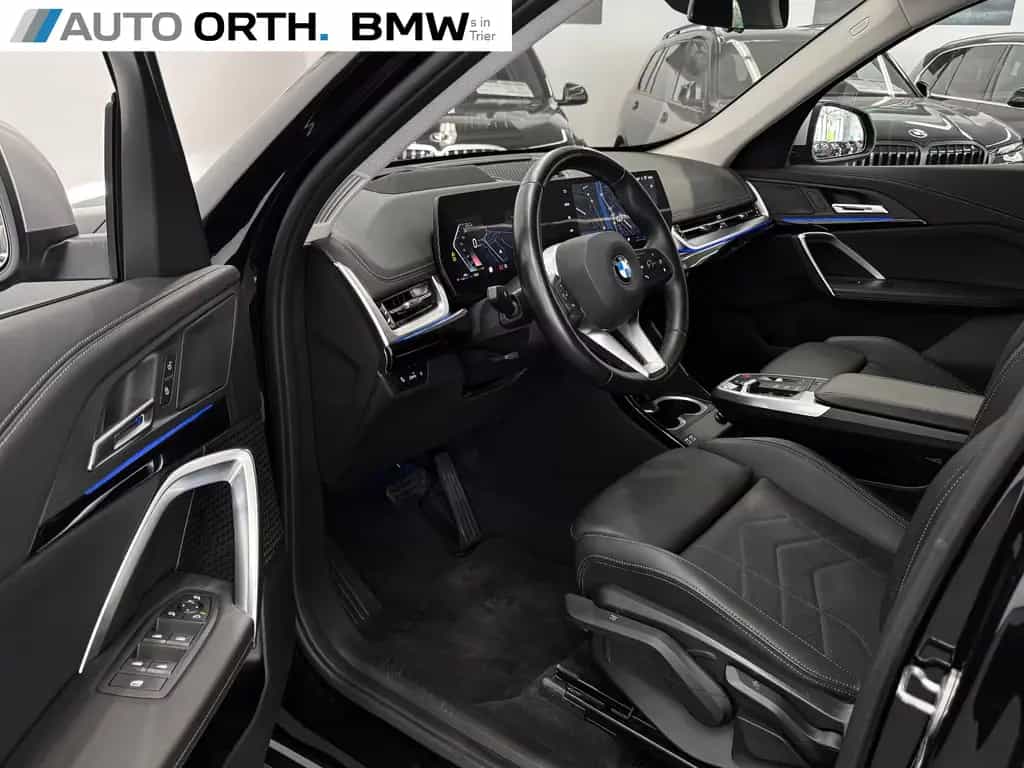 BMW X1 sDrive18d xLine LC-PROF HUD ACC SIHZ 360° AHK 02/2024-photo-10