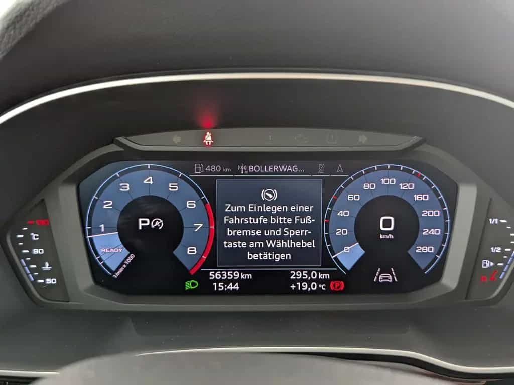 Audi Q3 35 1,5 TFSI advanced LED+NAVI+AHK+SHZ+PDC+ 06/2020-photo-24
