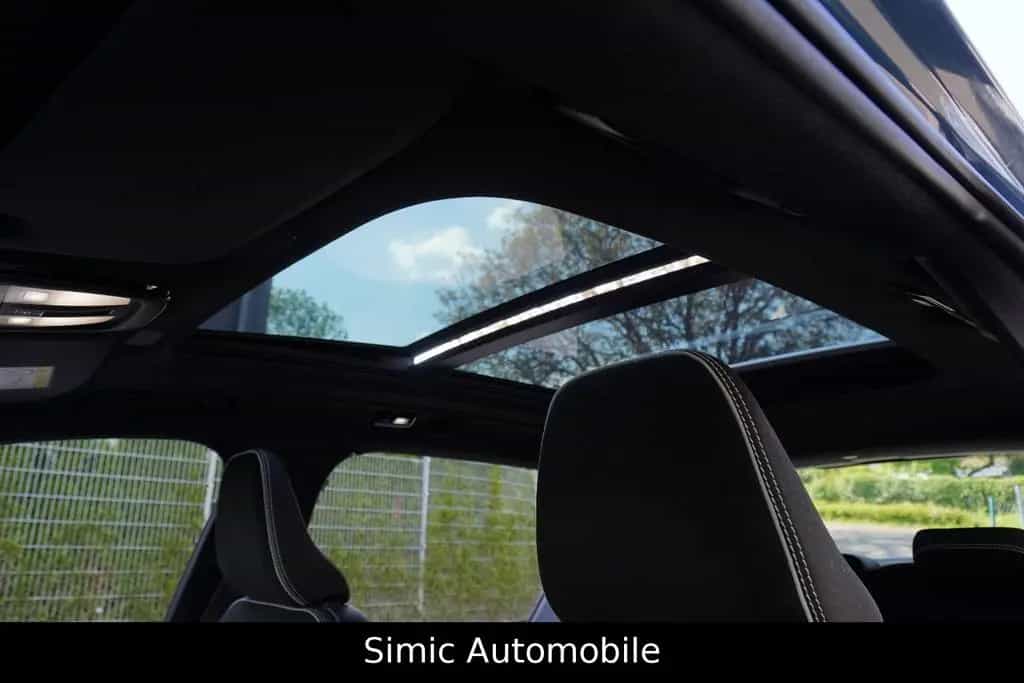 Volvo XC40 B5 Ultimate Dark AWD NAVI+KAMERA+LEDER+AHK 12/2022-photo-22