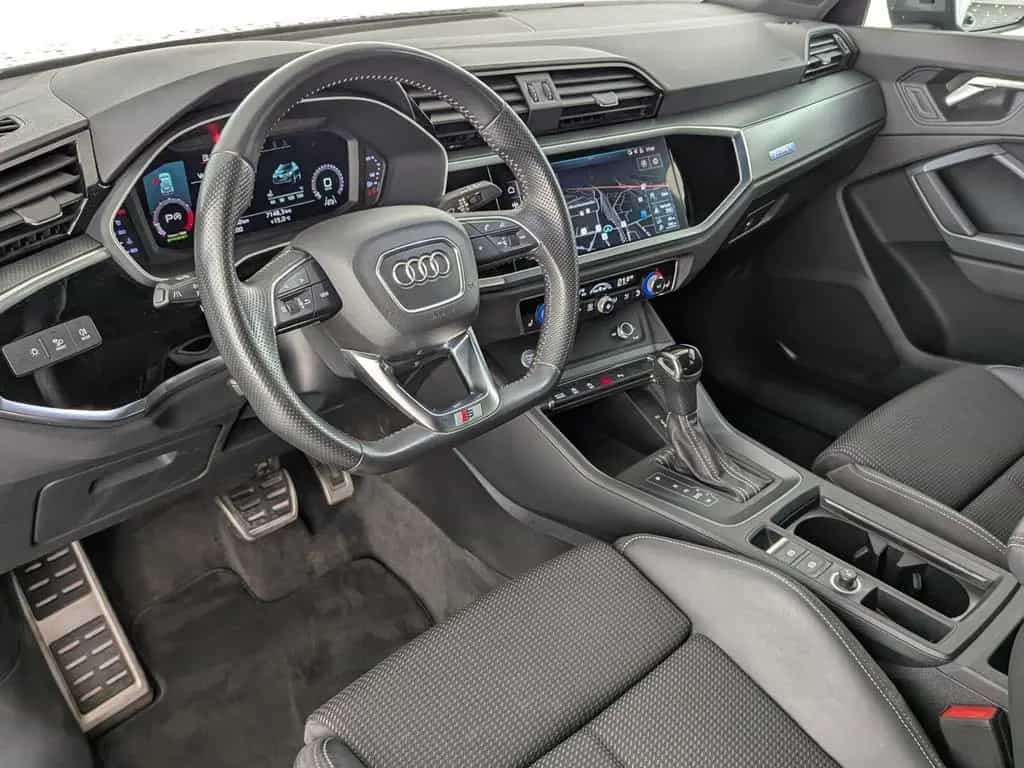 Audi Q3 40 2,0 TFSI quattro S line LED+NAVI+ACC+RFK+ 03/2019-photo-13