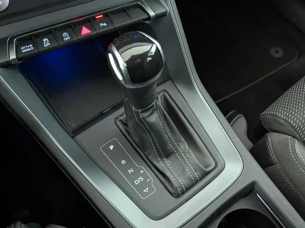 Audi Q3 40 2,0 TFSI quattro S line LED+NAVI+ACC+RFK+ 03/2019-photo-21