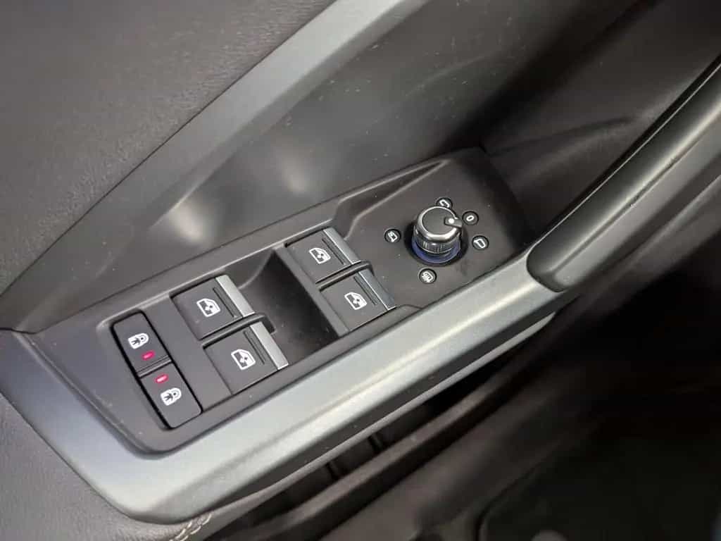 Audi Q3 40 2,0 TFSI quattro S line LED+NAVI+ACC+RFK+ 03/2019-photo-27
