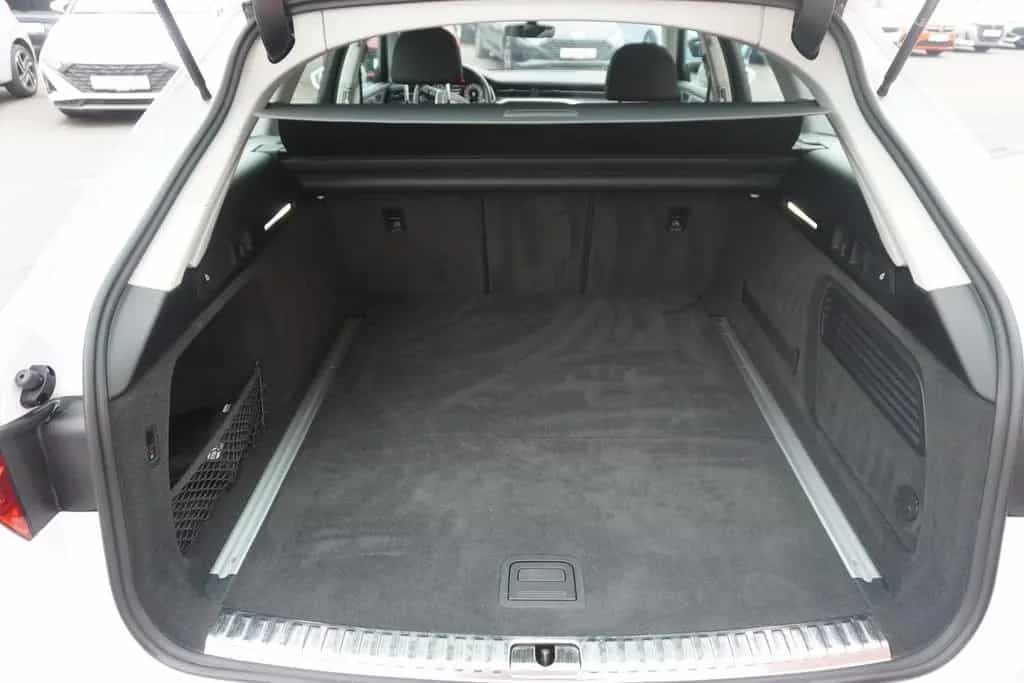 Audi A6 Avant 45 2.0 TFSI quattro LED Navi AHK Kamera 10/2023-photo-39