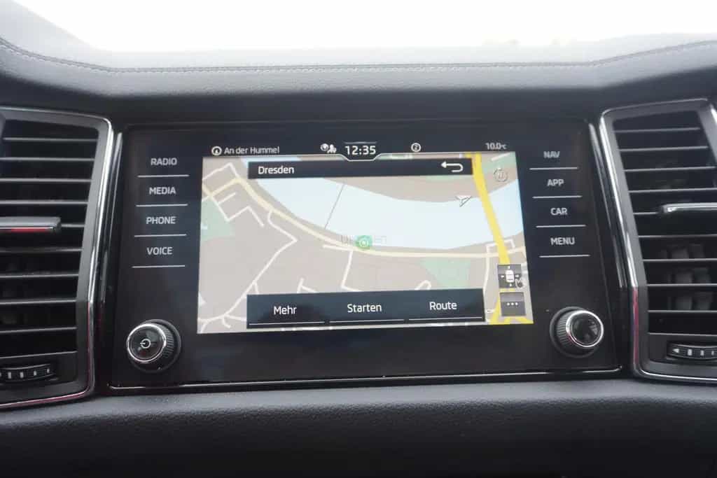 Skoda Kodiaq 2.0 Clever 4x4 DSG LED Navi ACC PDC DAB 09/2022-photo-16